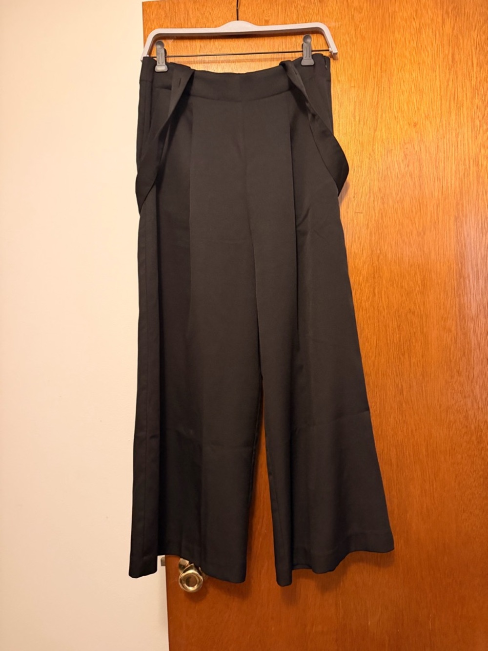 ModCloth suspender black slack pants